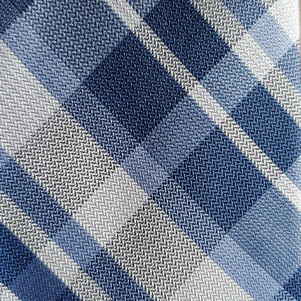Calvin Klein silk necktie - Picture 2 of 5